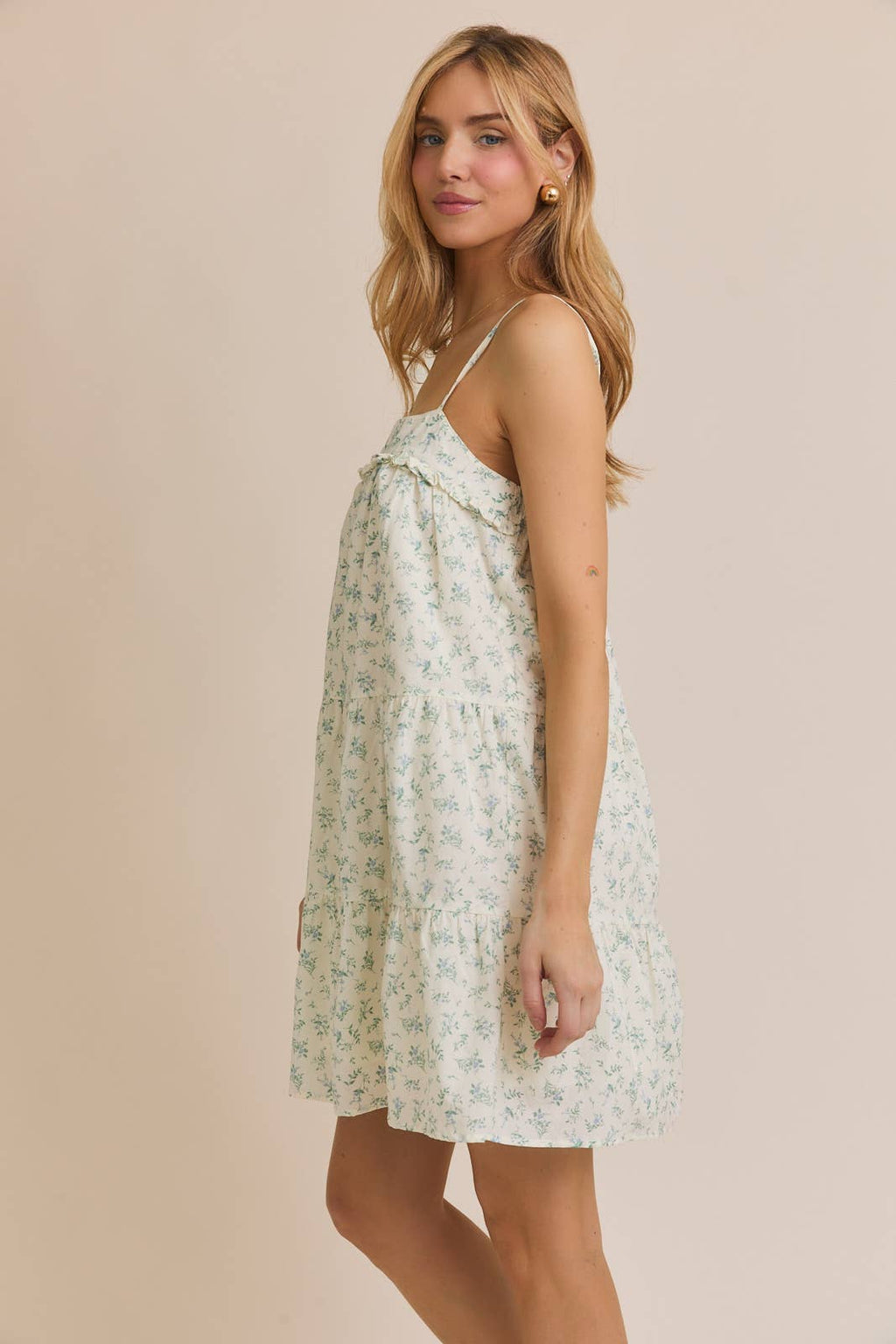 SLEEVELESS TIERED MINI DRESS