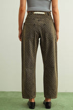 POLKA DOT PRINTED BARREL PANTS WITH BELT