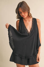 LACE FLOWY ROMPER