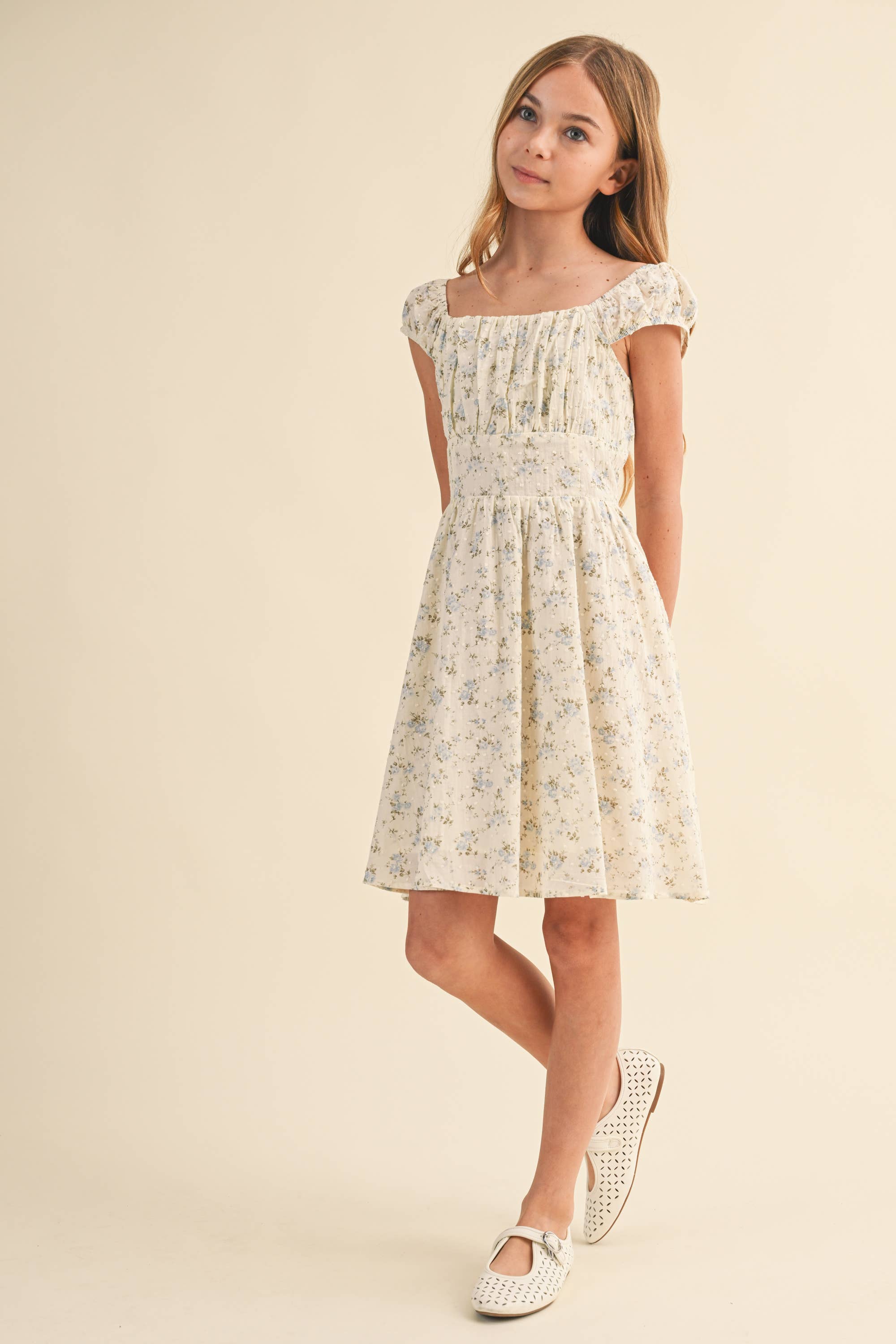 TWEEN GIRLS RUCHED SHOULDER MINI DRESS