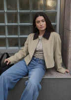 CONTRAST CORDUROY COLLAR ZIP-UP JACKET