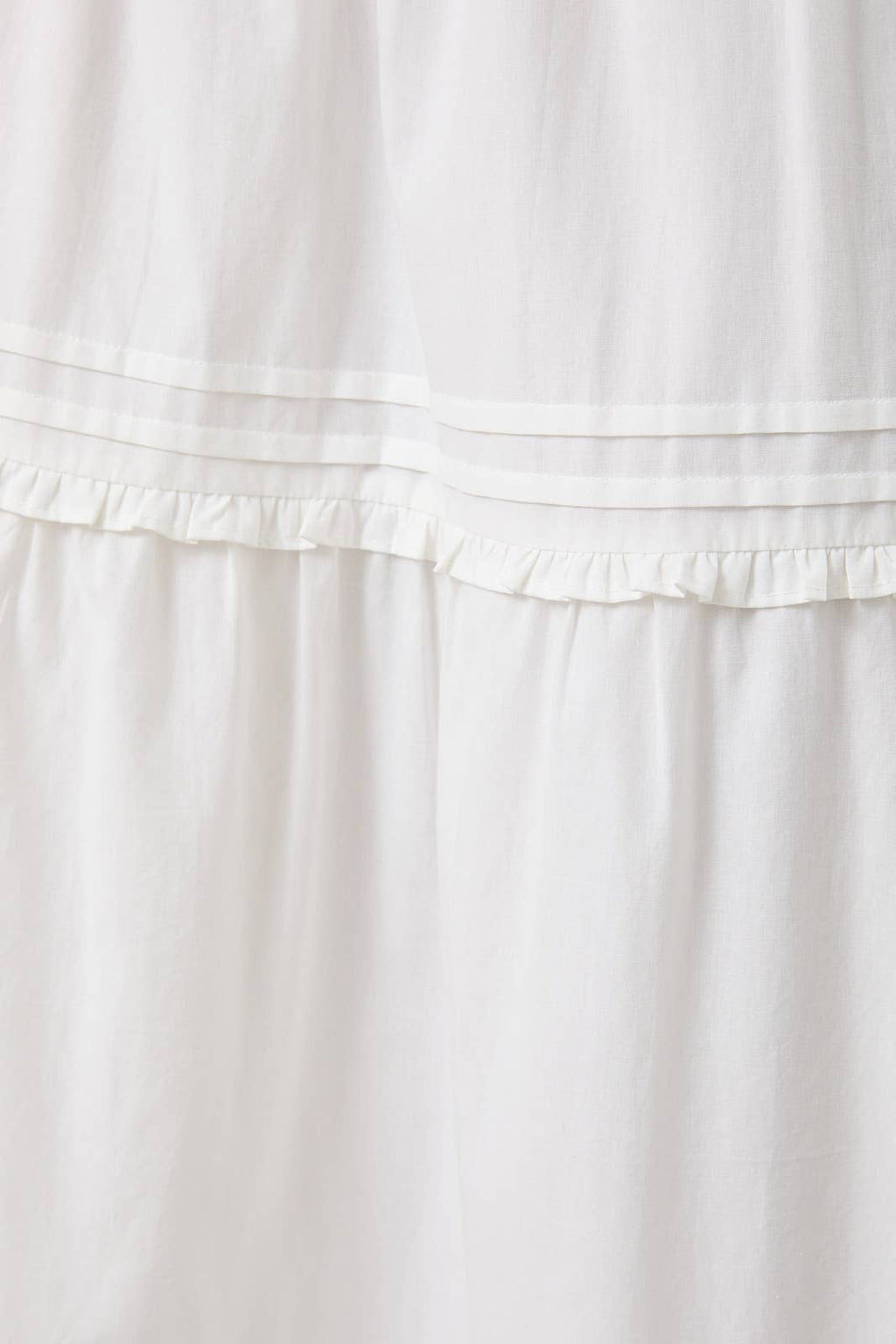 PLEATED DETAIL MAXI SKIRT