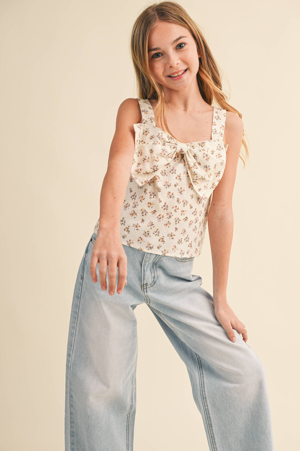 TWEEN GIRLS BOW FRONT SLEEVELESS TOP