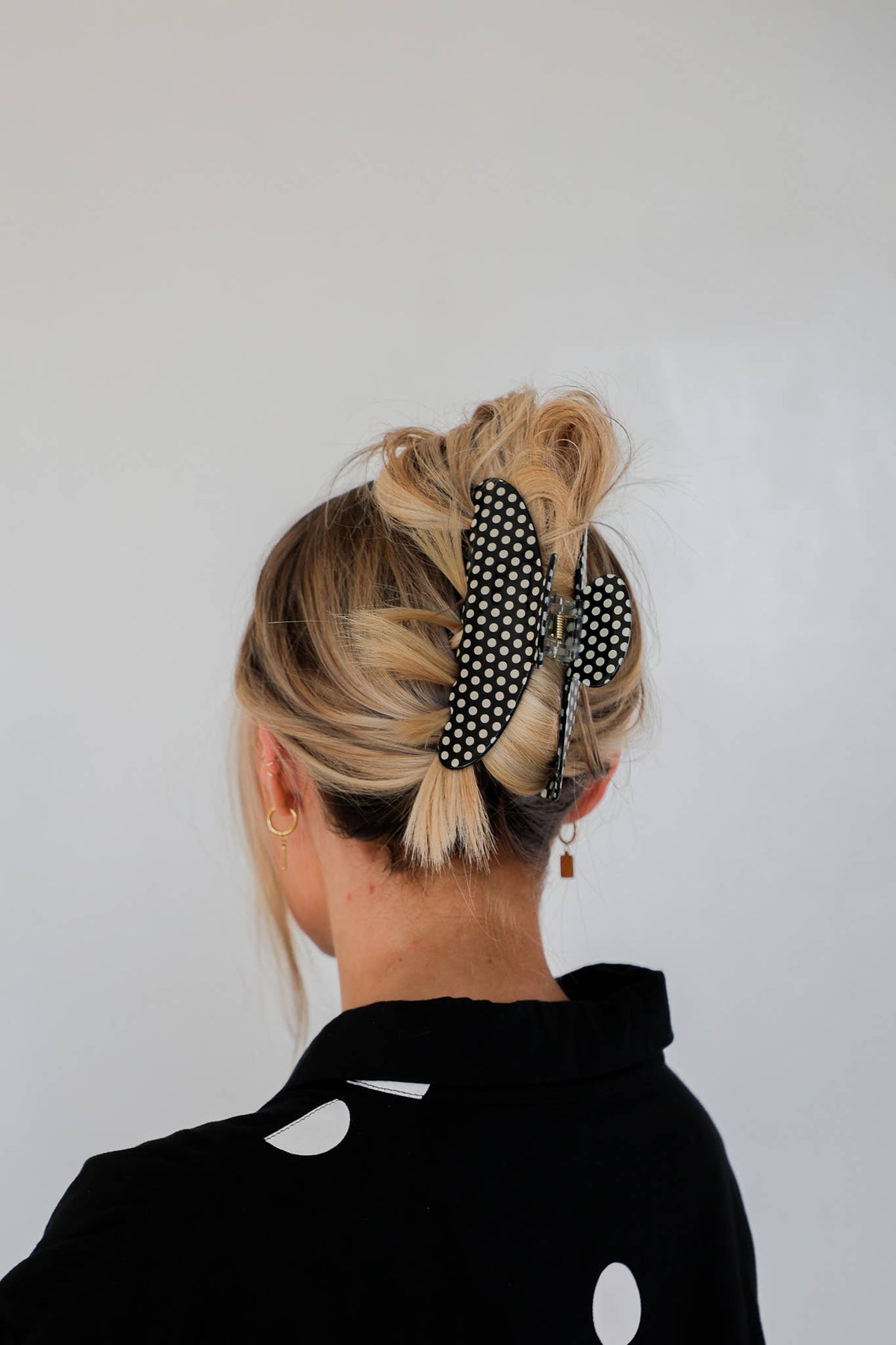 KAXI BLACK & WHITE POLKA DOT CLAW - 2 Sizes