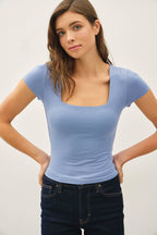 SQUARE NECK KNIT TEE