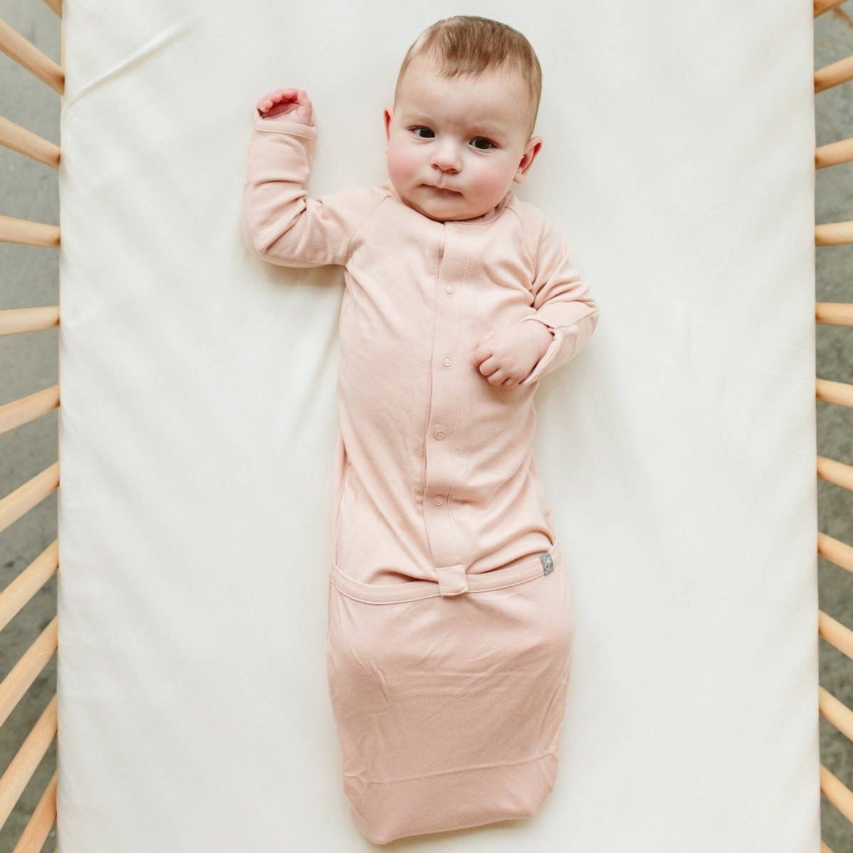 PREEMIE 24 HOUR CONVERTIBLE BABY GOWN | ROSE