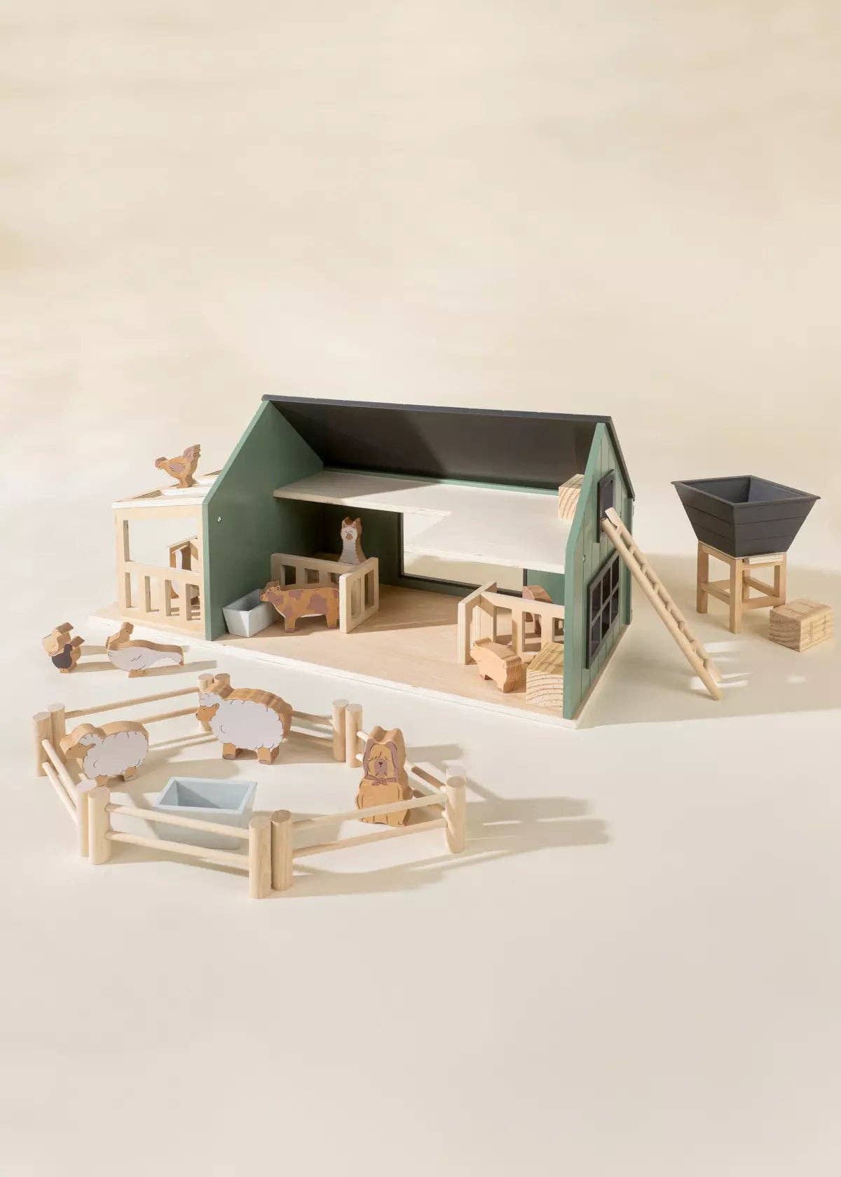 Wooden Farm & Accessories Set