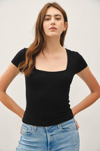 SQUARE NECK KNIT TEE