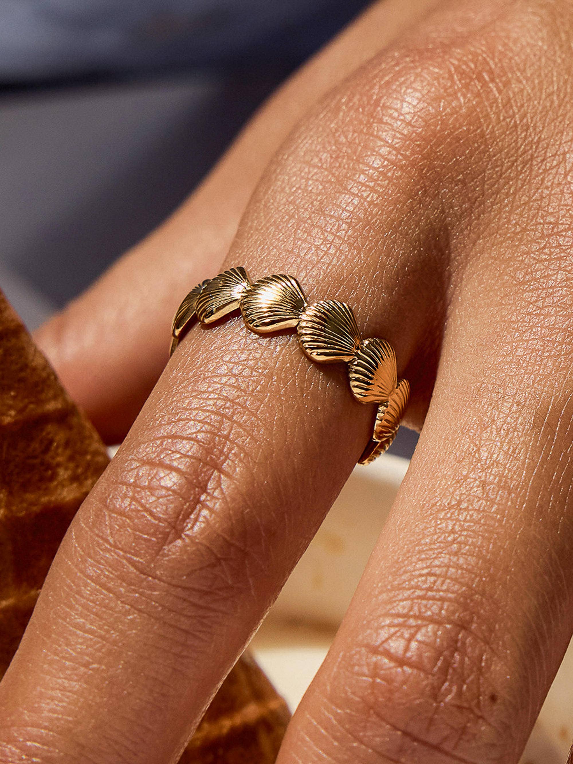 Aquelle 18K Gold Non-Tarnish Shell Band Open Ring