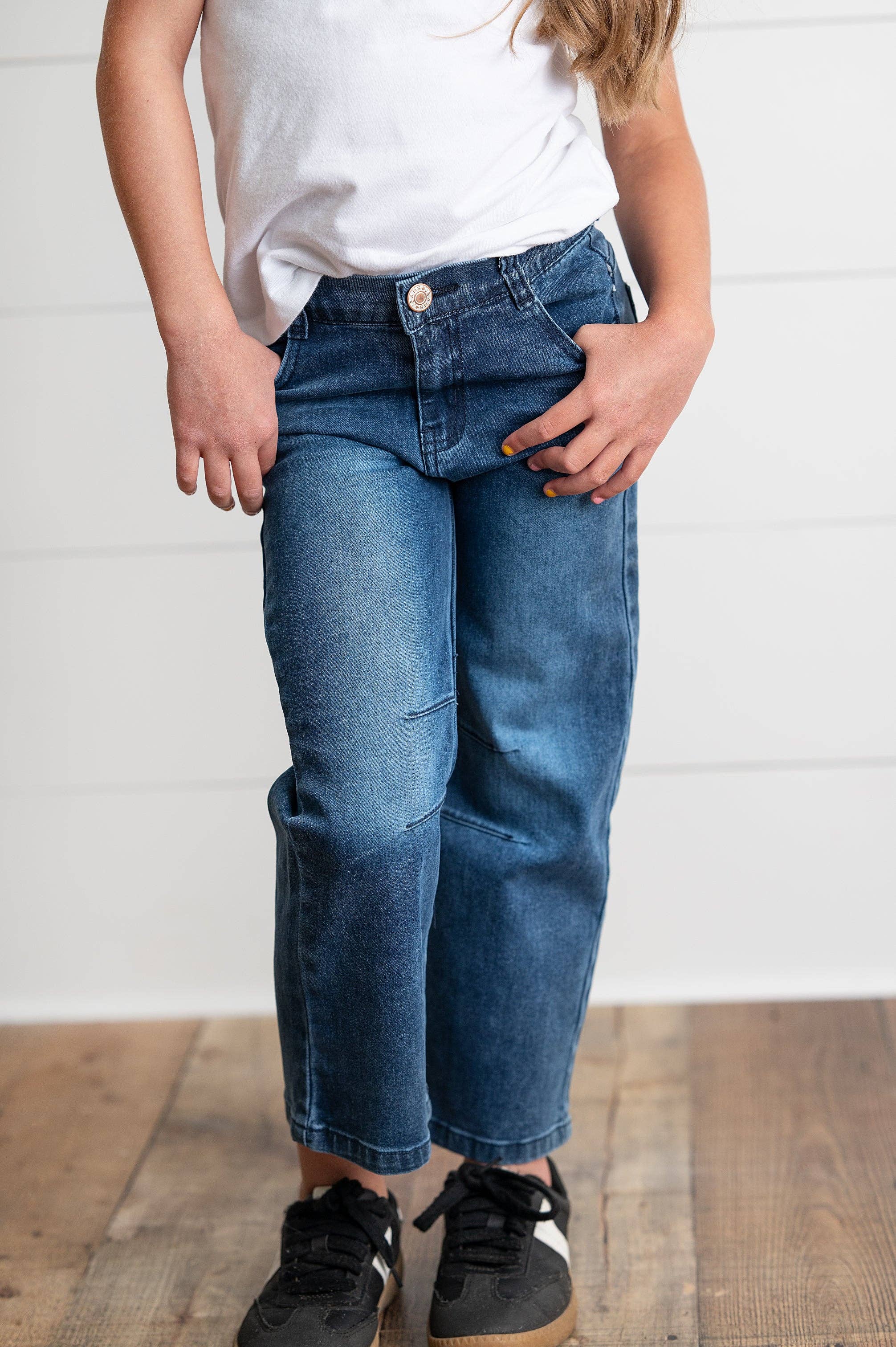Medium Wash Horse Shoe Jeans