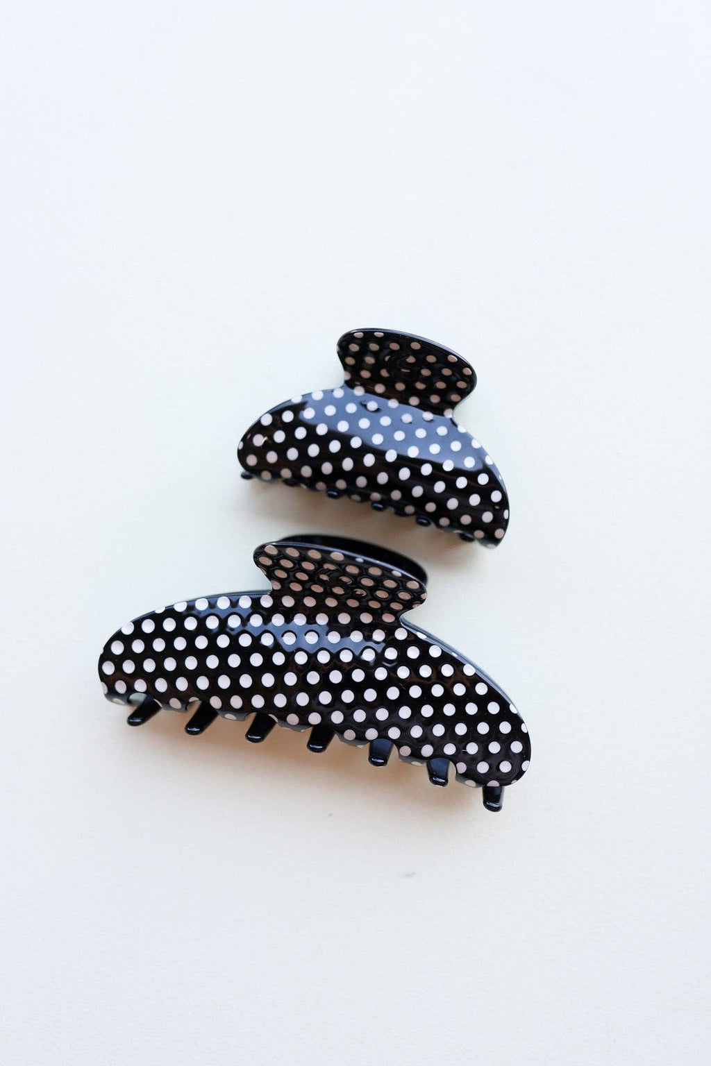 KAXI BLACK & WHITE POLKA DOT CLAW - 2 Sizes