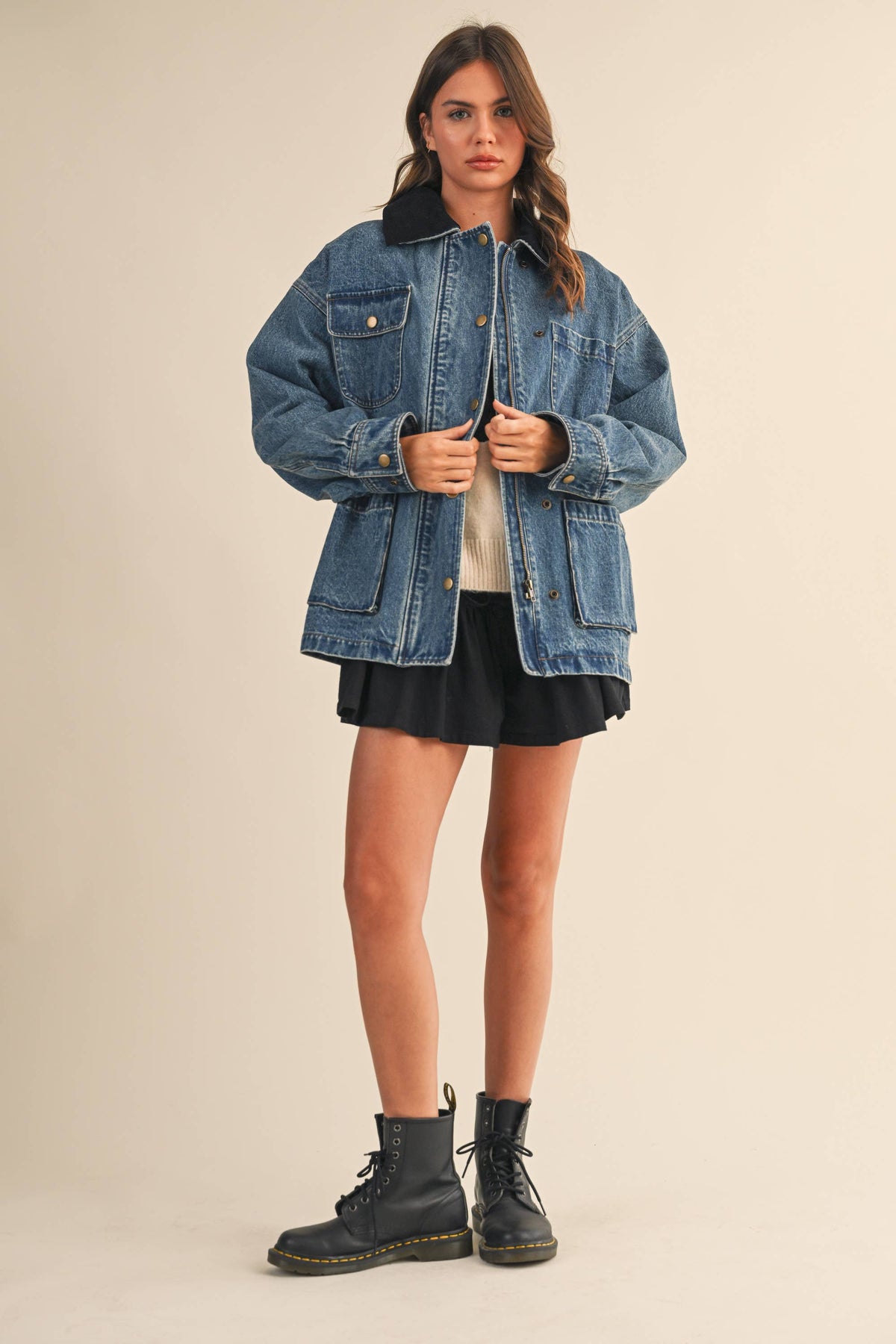 DENIM JACKET WITH REMOVABLE CORDUROY COLLAR