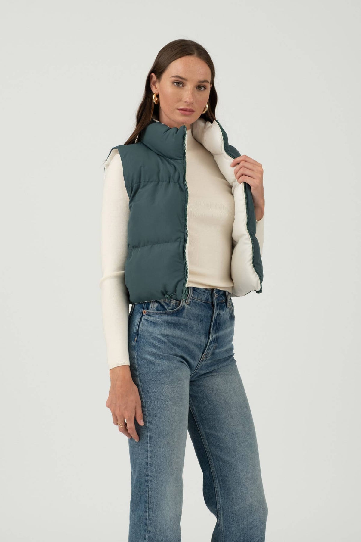 REVERSIBLE ZIP UP CROPPED PUFFER VEST
