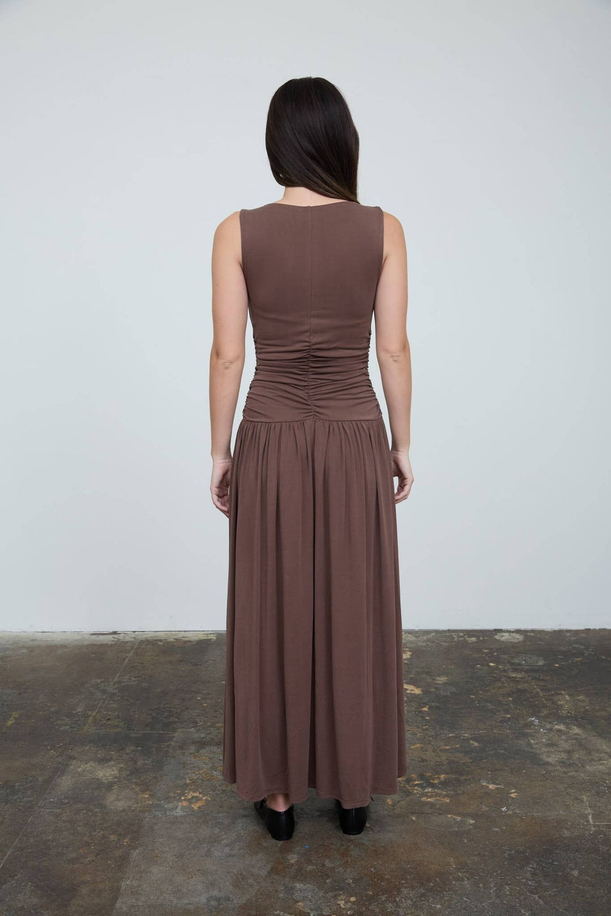 GATHERED BODICE SLEEVELESS MAXI DRESS