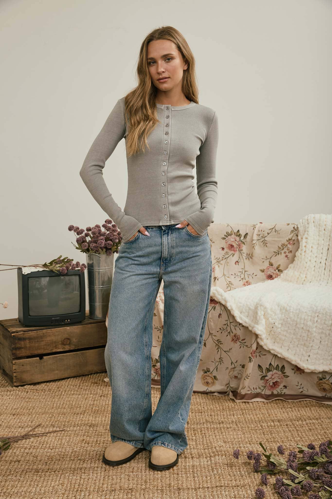 BUTTON FRONT ROUND NECK LONG SLEEVE KNIT TOP (multiple colors)