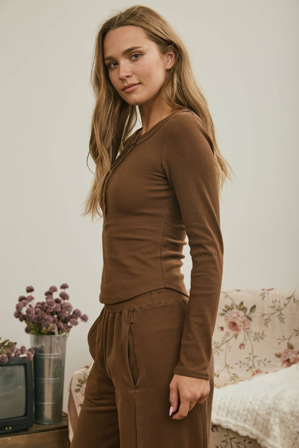 FITTED LONG SLEEVE RIBBED HENLEY KNIT TOP (multiple colors)