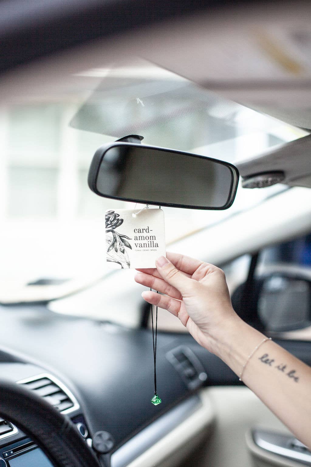 Cardamom Vanilla Car Freshener