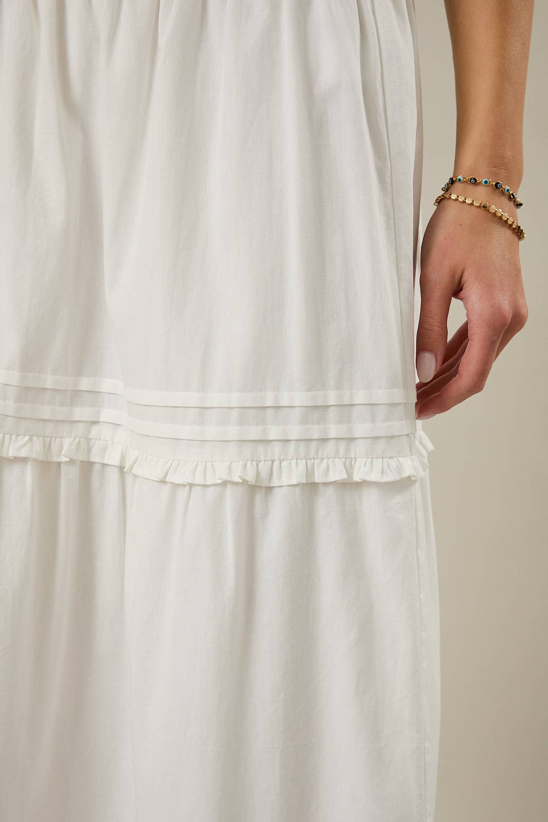 PLEATED DETAIL MAXI SKIRT