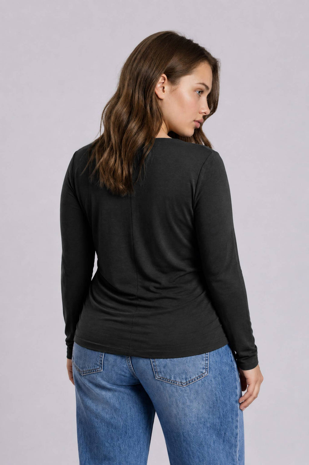 PLUS RUCHED SIDE LONG SLEEVE KNIT TOP