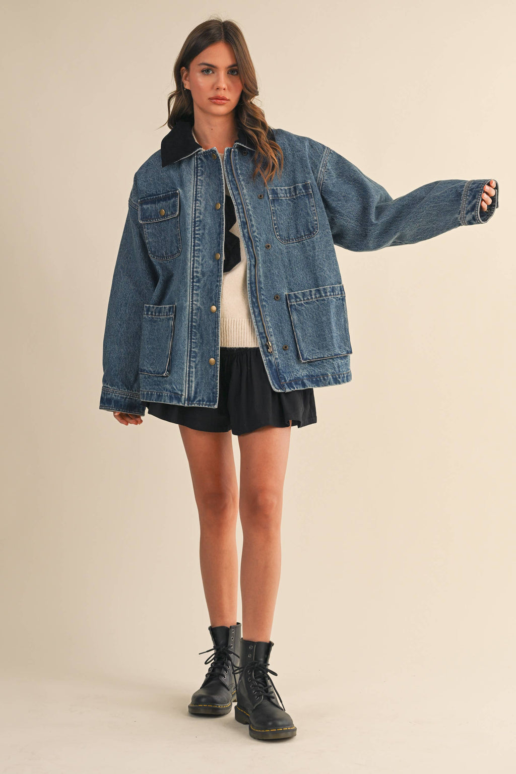 DENIM JACKET WITH REMOVABLE CORDUROY COLLAR