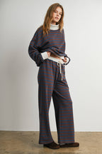 Striped set
