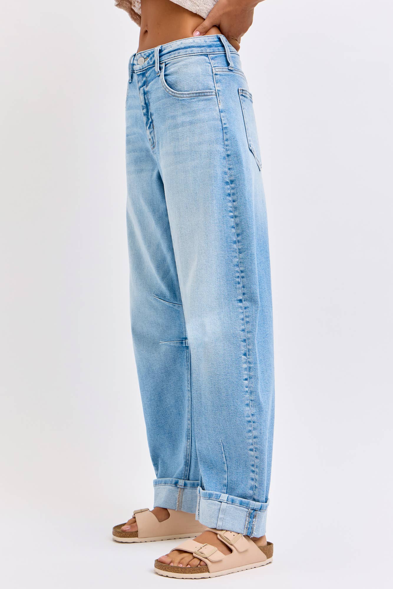 Mid Waist Barrel Leg with Darts