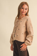 BOW EMBROIDERY SWEATER