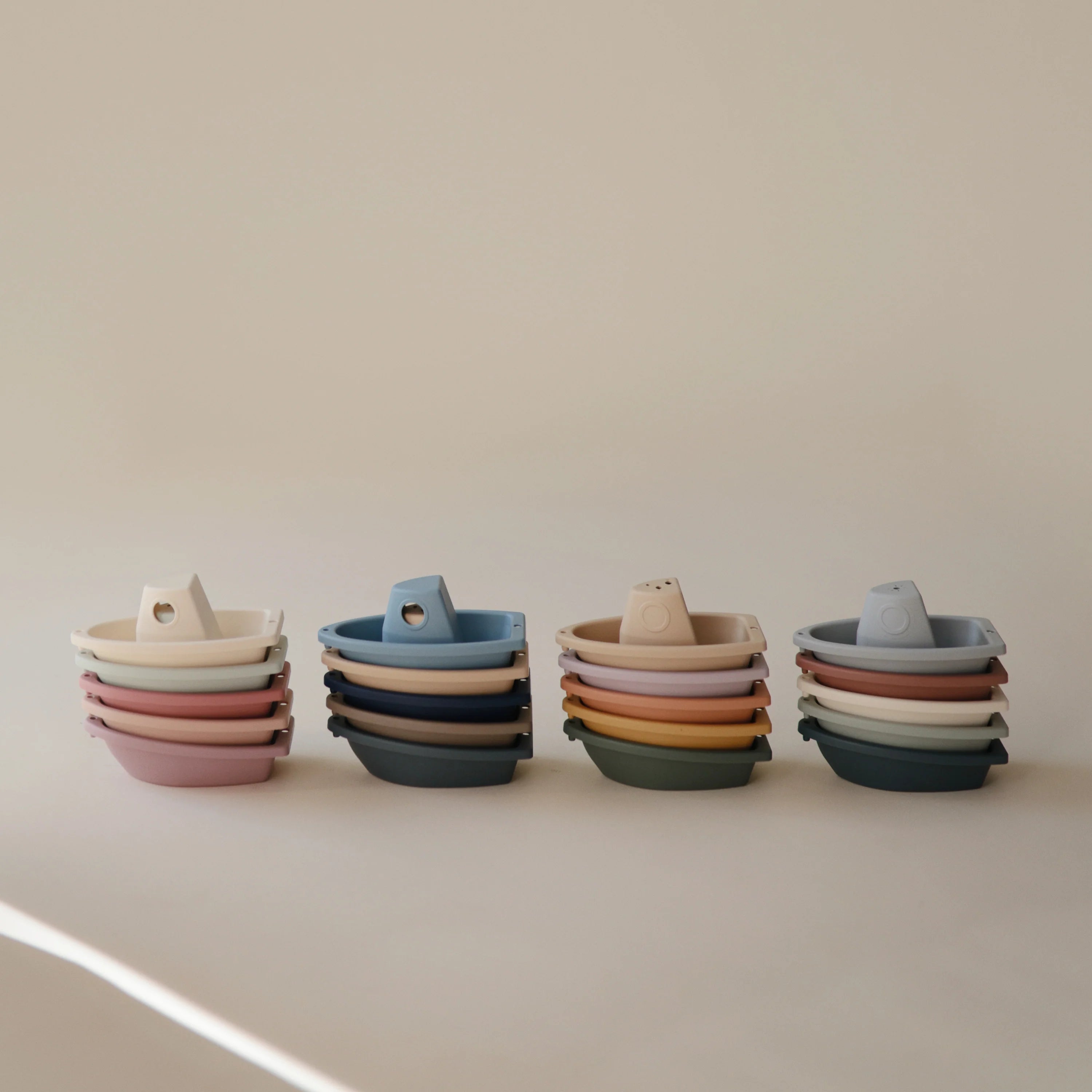 Bath Boats (multiple colors)