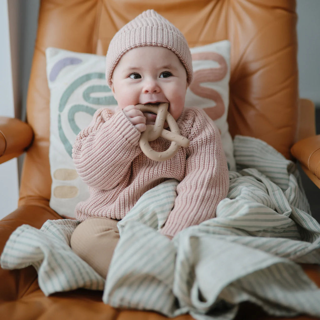 Mushie Teether